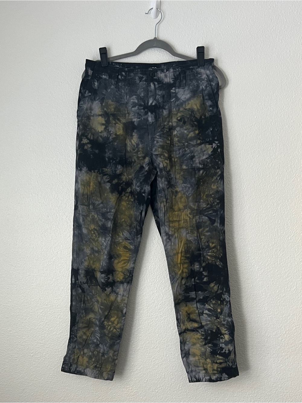BDG Urban Outfitters Easy Fatigue Pants Tie Dye Black Yellow Flap Pocket Cargo